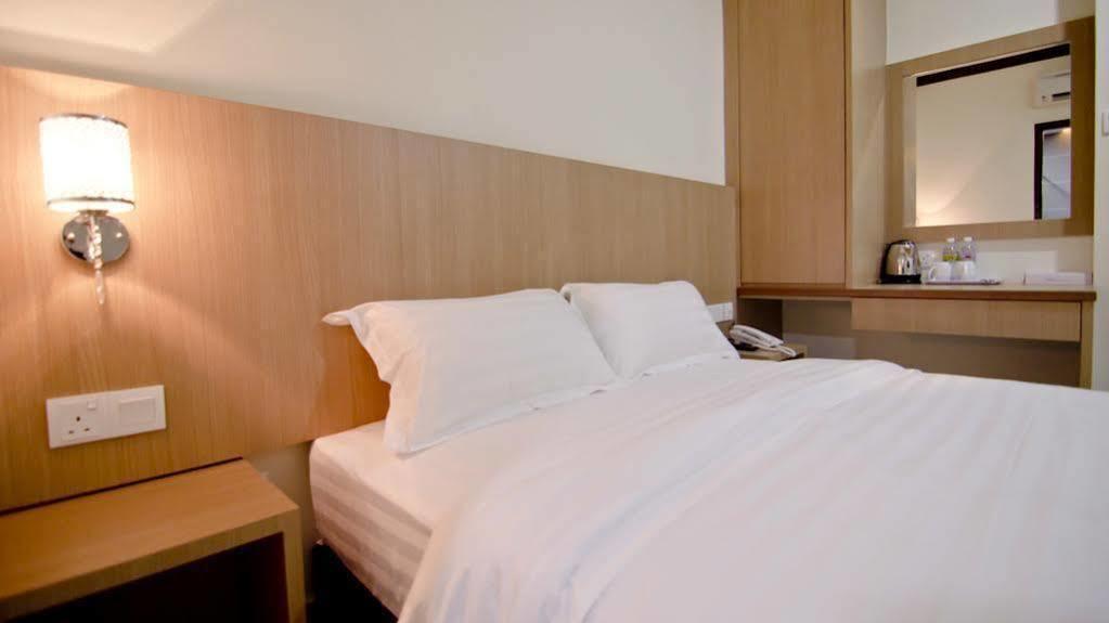 Hotel Setia Κλουάνγκ Εξωτερικό φωτογραφία